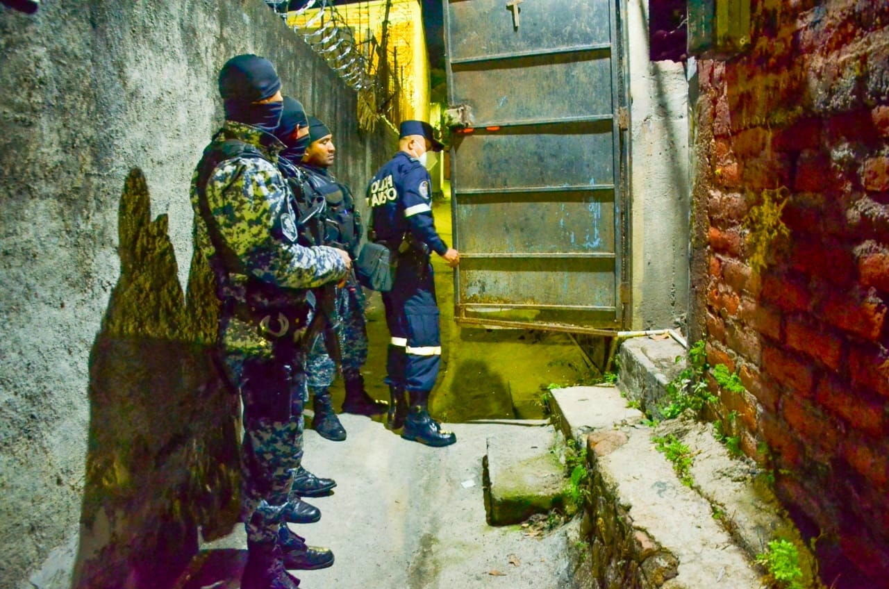 PNC logra capturar a 22 criminales a través de operativos simultáneos en San Salvador y La Libertad pnc-logra-capturar-a-22-criminales-a-traves-de-operativos-simultaneos-en-san-salvador-y-la-libertad